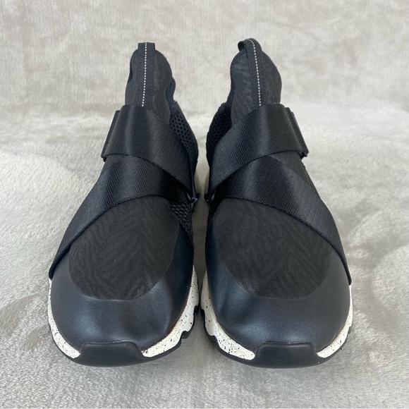 Sorel Kinetic Women's Sneakers Size 10.5 Black White Walking Comfort - Picture 4 of 10